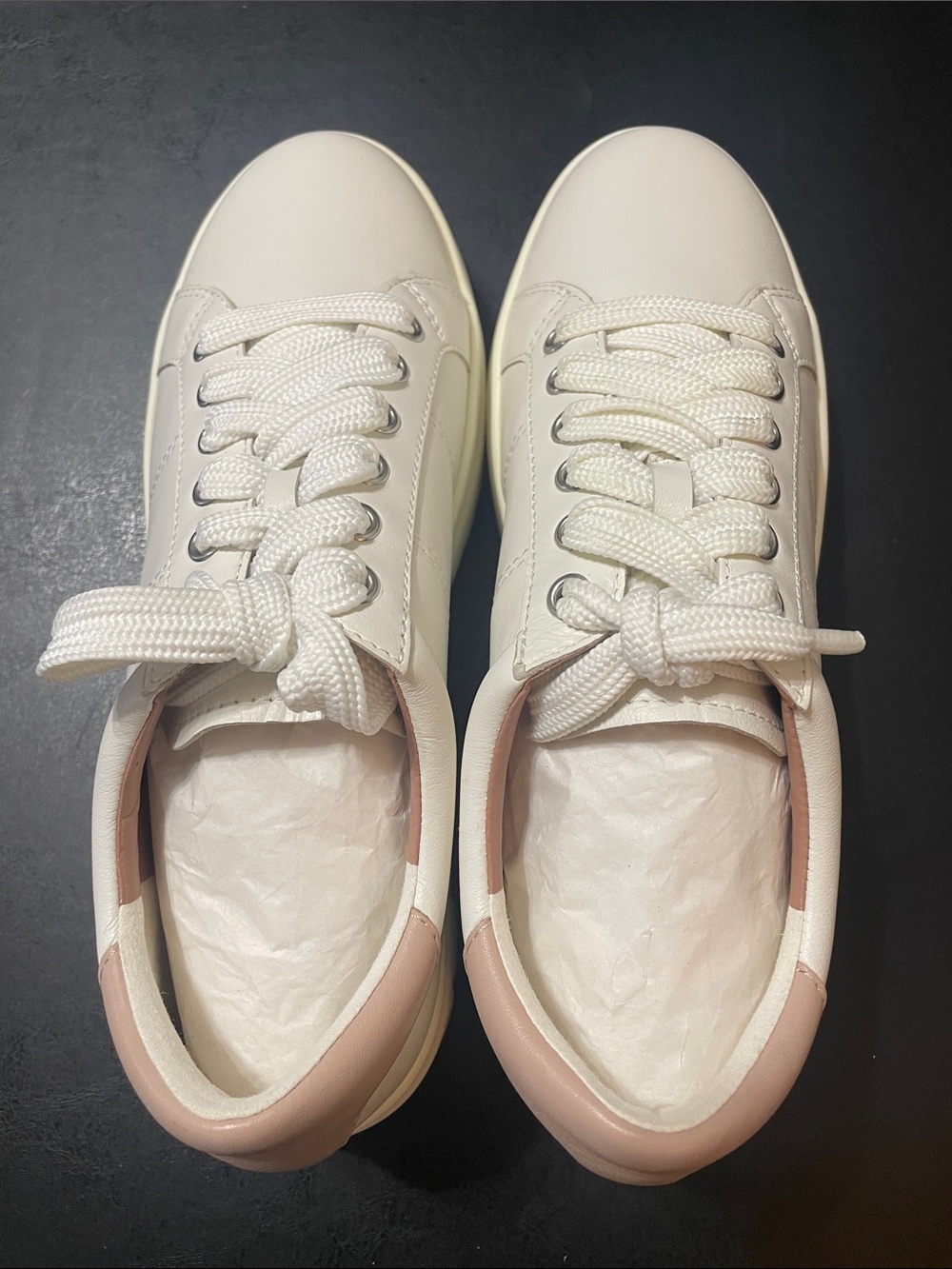 Linea Paolo Eggshell/BLH Nappa Leather Sneakers w tan accents NWT Sz. 10 Jill-L